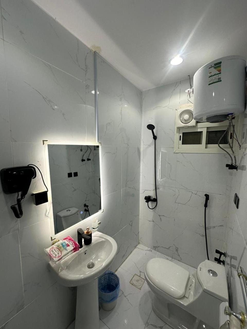 هابي رومز 2 Apartment *